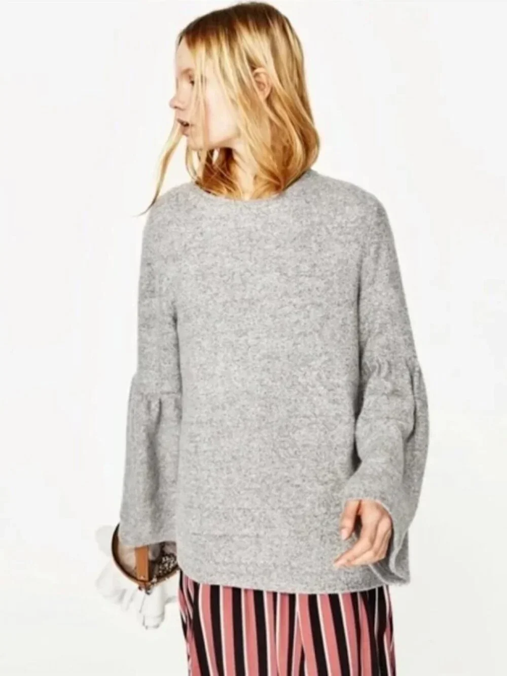 ZARA Bell Sleeve Soft Knit Sweater in Heathered Marled Gray Size S - Picture 2 of 10